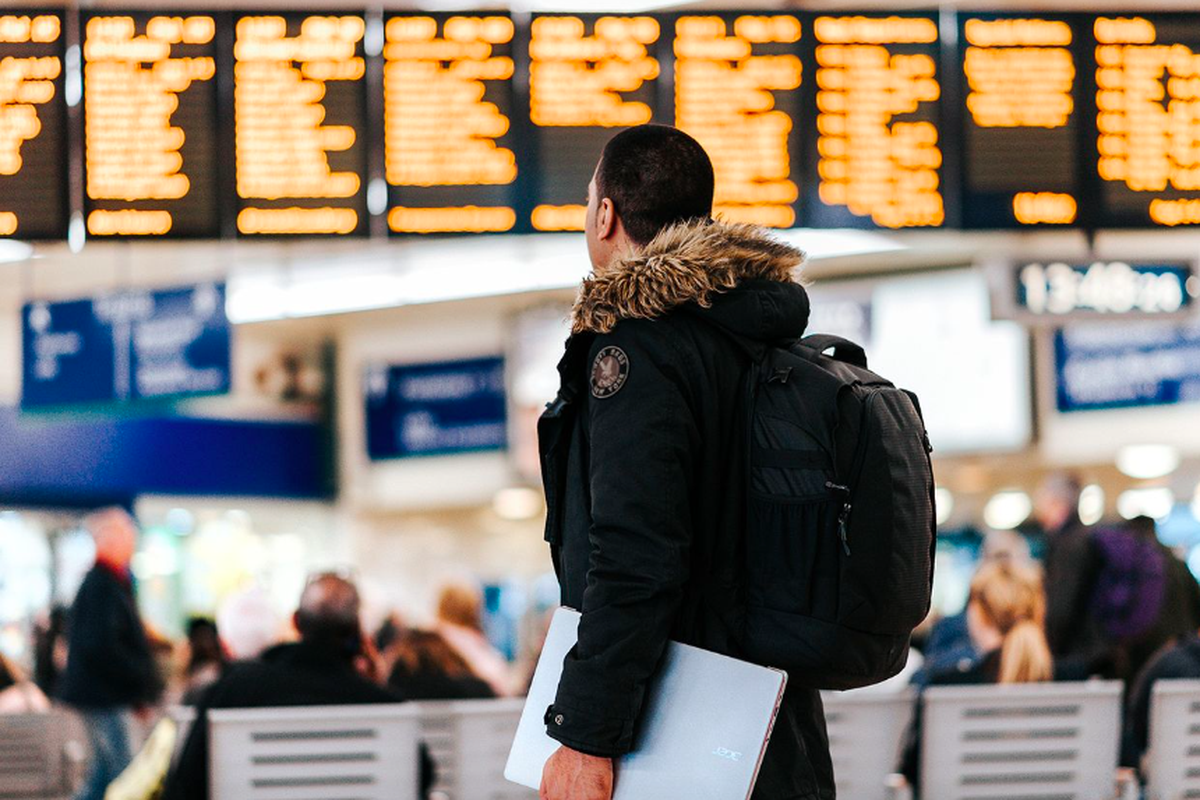 Kursus Bahasa Inggris dengan Akses Kerja ke Luar Negeri, Apakah Benar Ada?